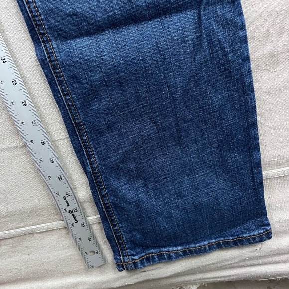 Ariat M4 Centralia Relaxed Straight Leg Jeans Mens 36x38 Blue Medium Wash Denim - Picture 7 of 8